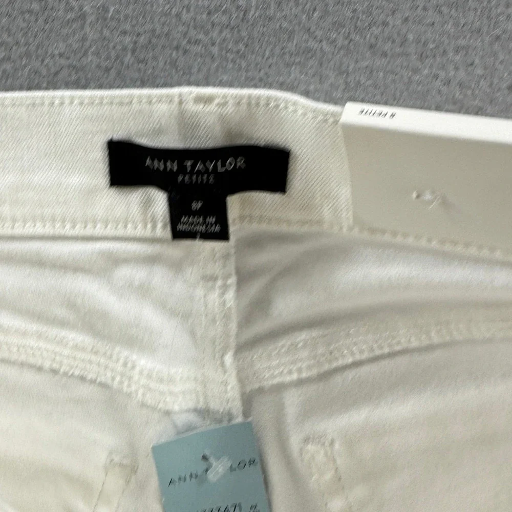 Ann Taylor Jeans Womens 8P White Sculpting Pocket Skinny Denim 30x25